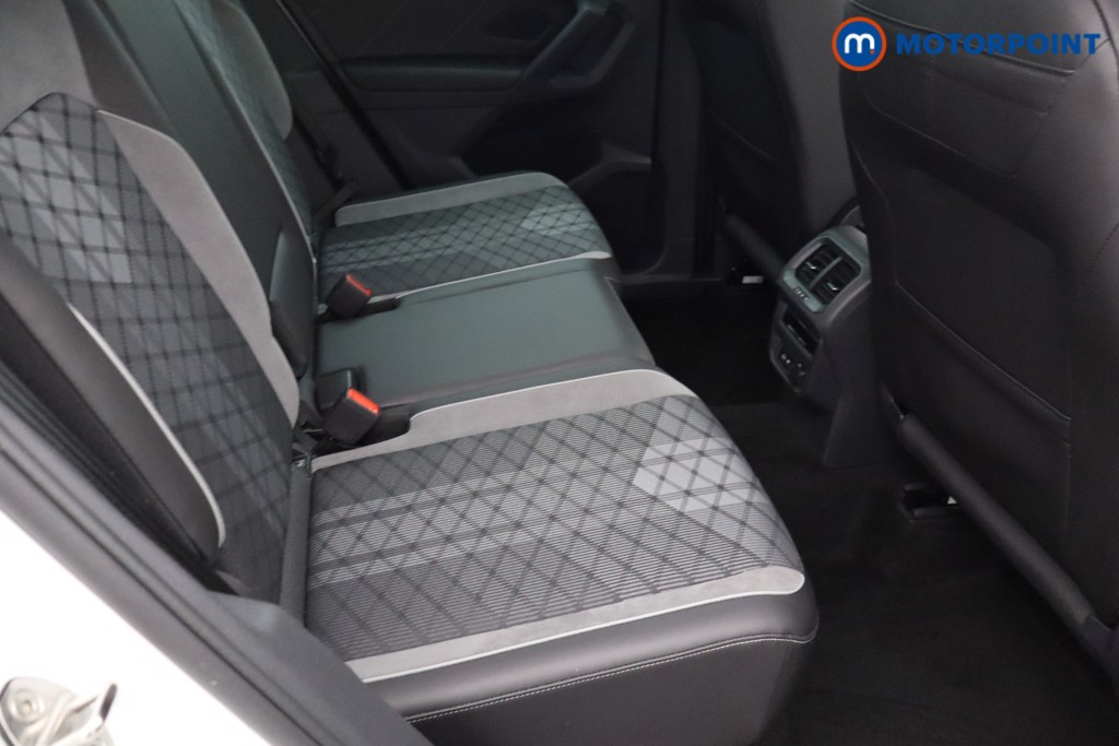 Volkswagen Tiguan R-Line Automatic Petrol SUV - Stock Number (1635219) - 6th supplementary image