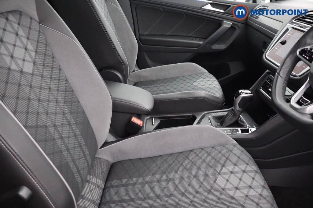 Volkswagen Tiguan R-Line Automatic Petrol SUV - Stock Number (1635219) - 11th supplementary image