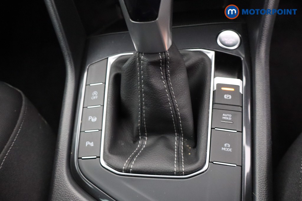 Volkswagen Tiguan R-Line Automatic Petrol SUV - Stock Number (1635219) - 16th supplementary image