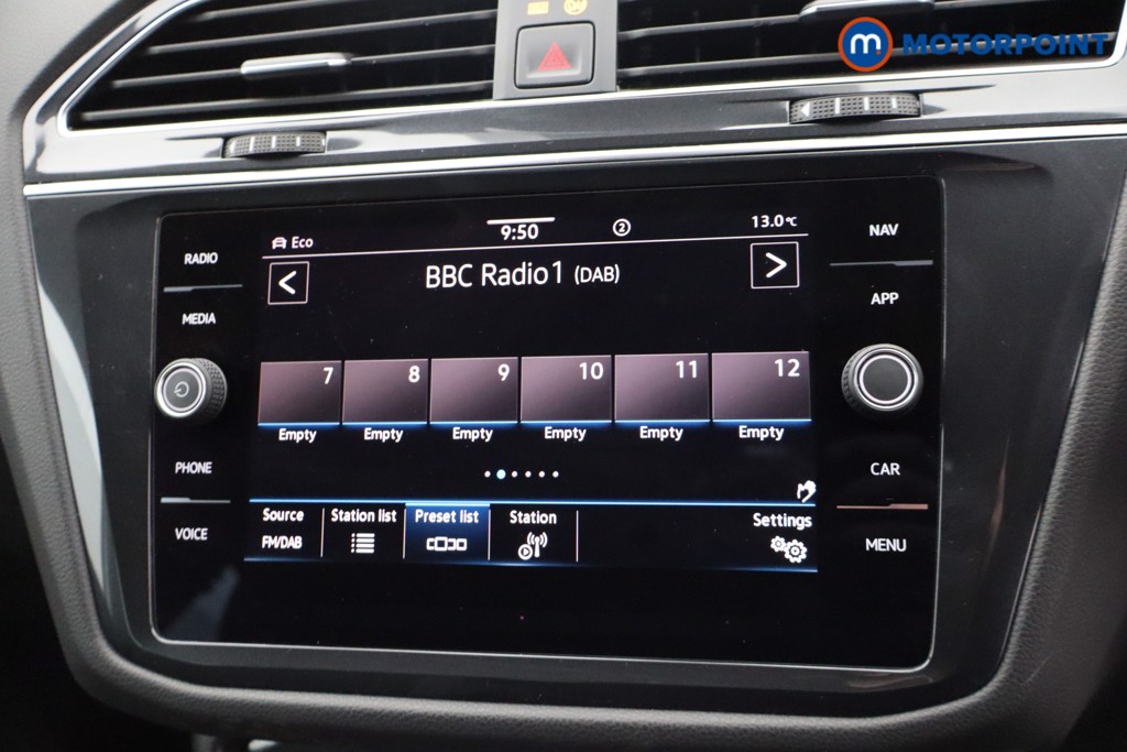 Volkswagen Tiguan R-Line Automatic Petrol SUV - Stock Number (1635219) - 18th supplementary image