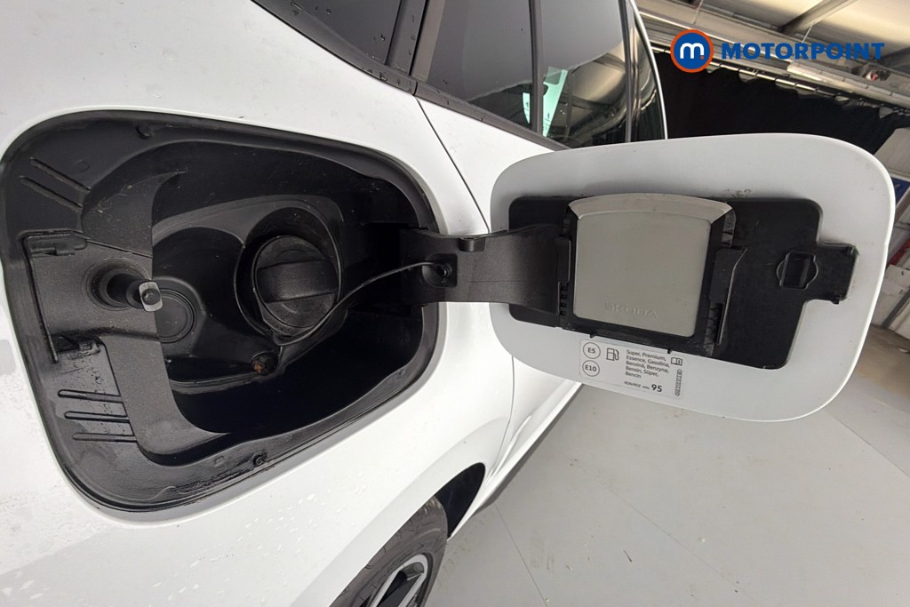 Skoda Kamiq Monte Carlo Automatic Petrol SUV - Stock Number (1635690) - 41st supplementary image