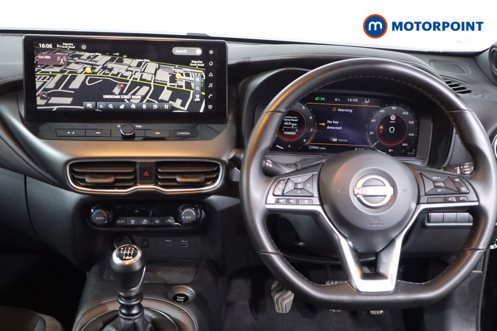 Nissan Juke N-Connecta Manual Petrol SUV - Stock Number (1635834) - 3rd supplementary image
