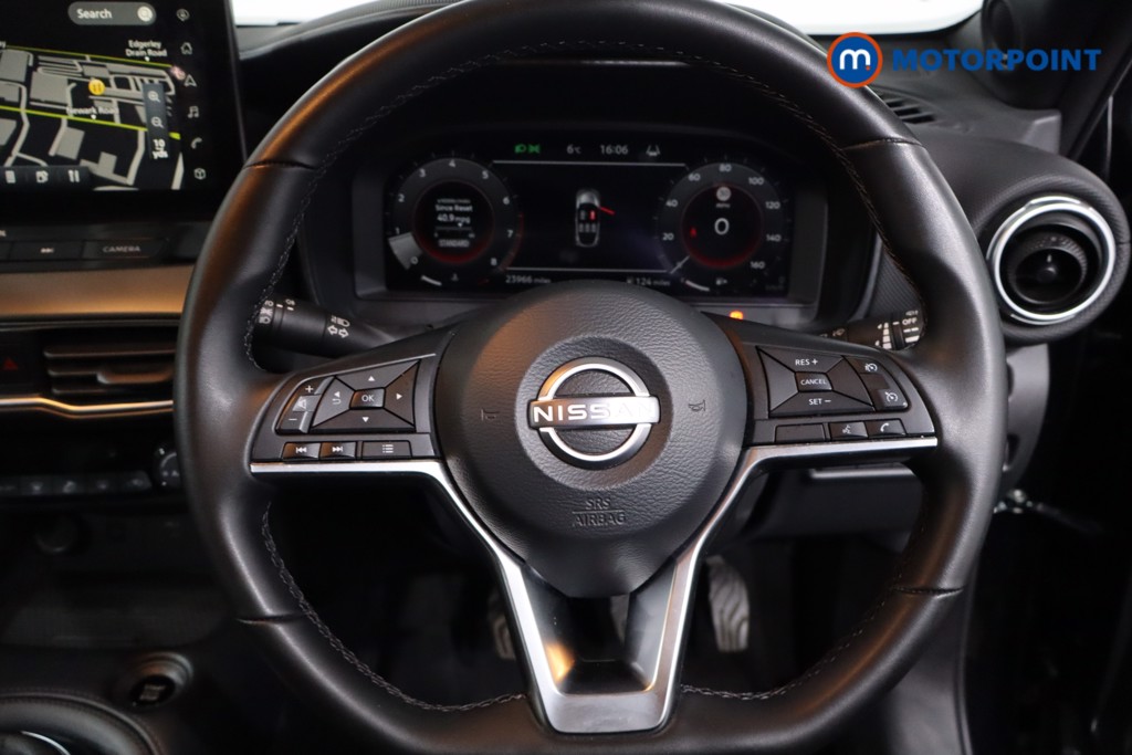 Nissan Juke N-Connecta Manual Petrol SUV - Stock Number (1635834) - 6th supplementary image