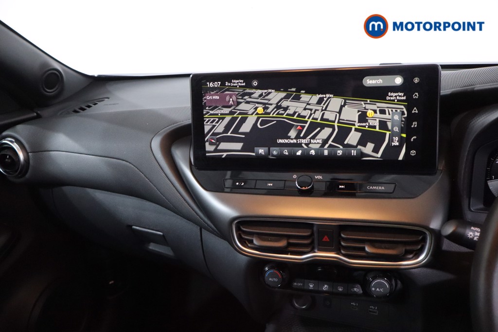 Nissan Juke N-Connecta Manual Petrol SUV - Stock Number (1635834) - 18th supplementary image