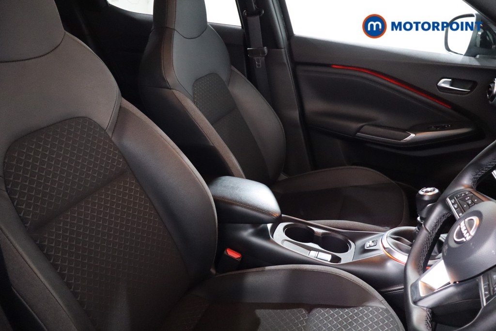 Nissan Juke N-Connecta Manual Petrol SUV - Stock Number (1635834) - 21st supplementary image