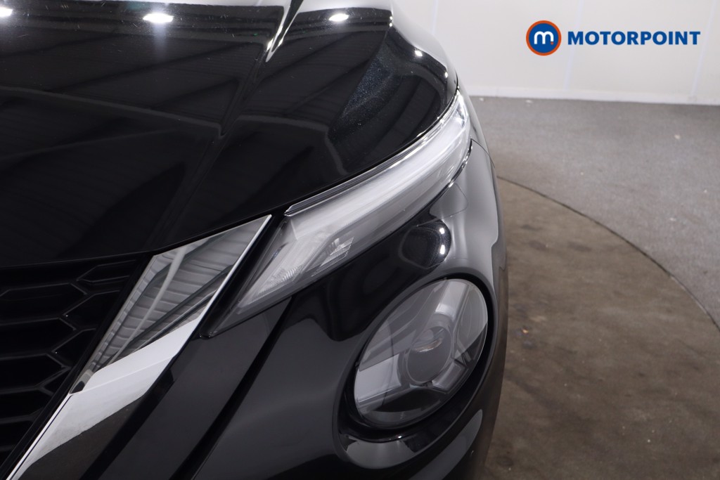 Nissan Juke N-Connecta Manual Petrol SUV - Stock Number (1635834) - 28th supplementary image