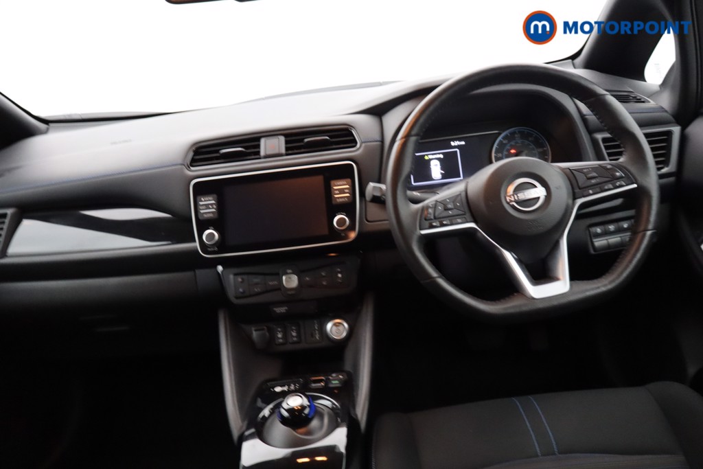 Nissan Leaf N-Connecta Automatic Electric Hatchback - Stock Number (1635875) - 9th supplementary image