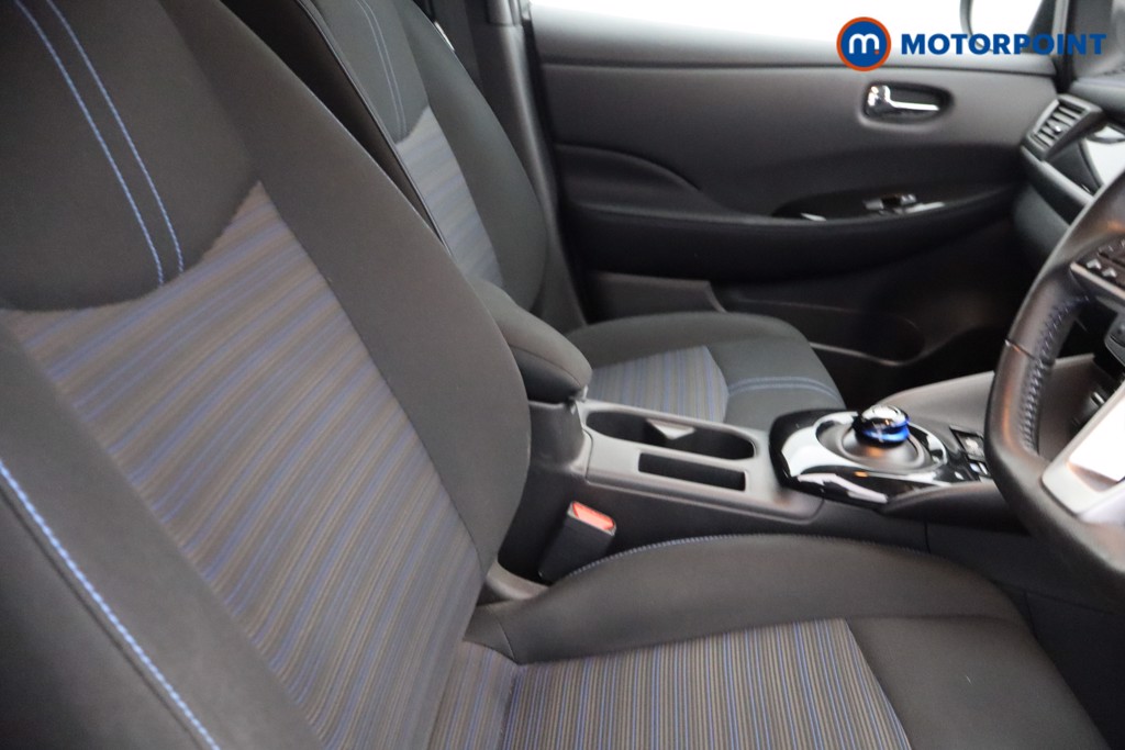 Nissan Leaf N-Connecta Automatic Electric Hatchback - Stock Number (1635875) - 12th supplementary image
