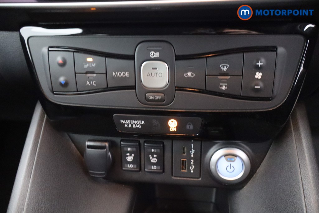 Nissan Leaf N-Connecta Automatic Electric Hatchback - Stock Number (1635875) - 18th supplementary image