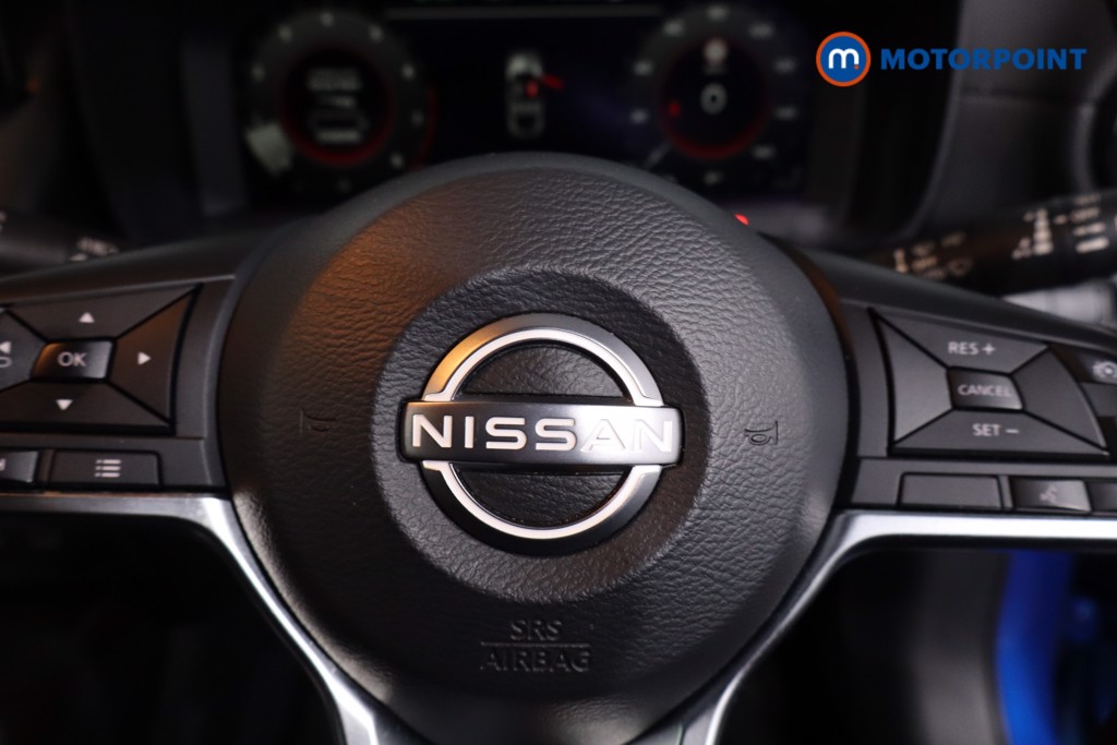 Nissan Juke N-Connecta Manual Petrol SUV - Stock Number (1635888) - 13th supplementary image