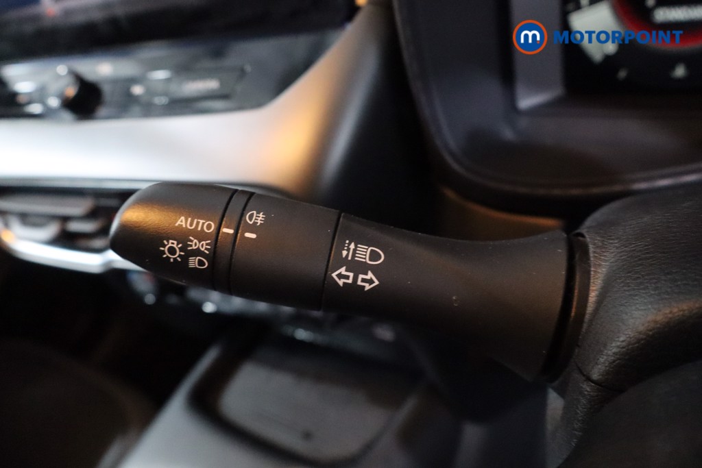 Nissan Juke N-Connecta Manual Petrol SUV - Stock Number (1635888) - 14th supplementary image