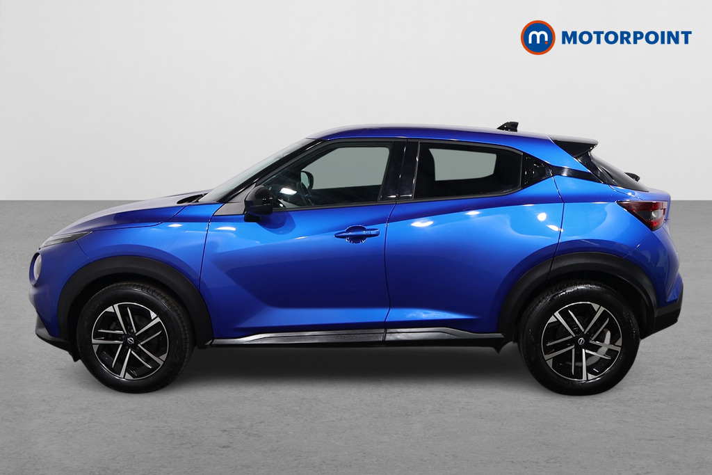Nissan Juke N-Connecta Manual Petrol SUV - Stock Number (1635888) - Passenger side