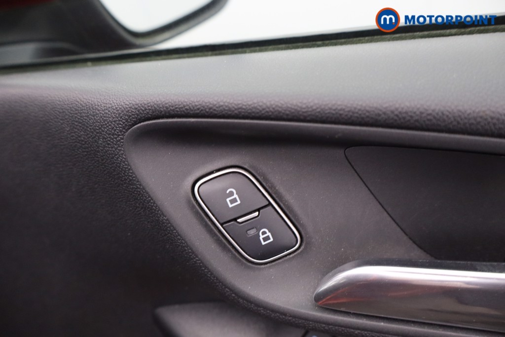 Ford Fiesta Titanium Manual Petrol Hatchback - Stock Number (1635917) - 11th supplementary image
