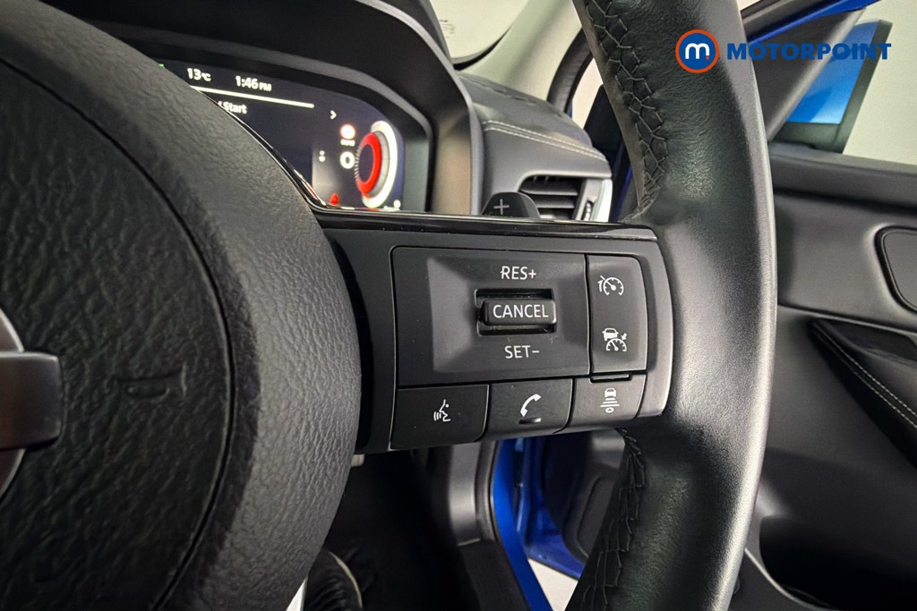 Nissan Qashqai N-Connecta Automatic Petrol SUV - Stock Number (1636102) - 4th supplementary image