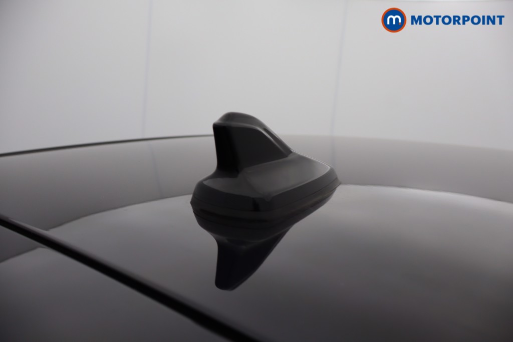 Volkswagen Golf R-Line Manual Petrol Hatchback - Stock Number (1636670) - 4th supplementary image