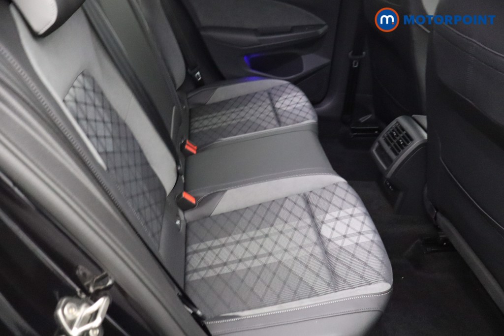 Volkswagen Golf R-Line Manual Petrol Hatchback - Stock Number (1636670) - 7th supplementary image