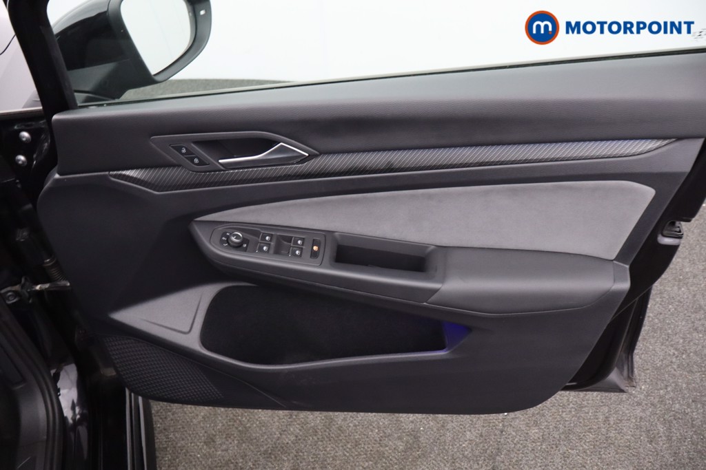 Volkswagen Golf R-Line Manual Petrol Hatchback - Stock Number (1636670) - 9th supplementary image