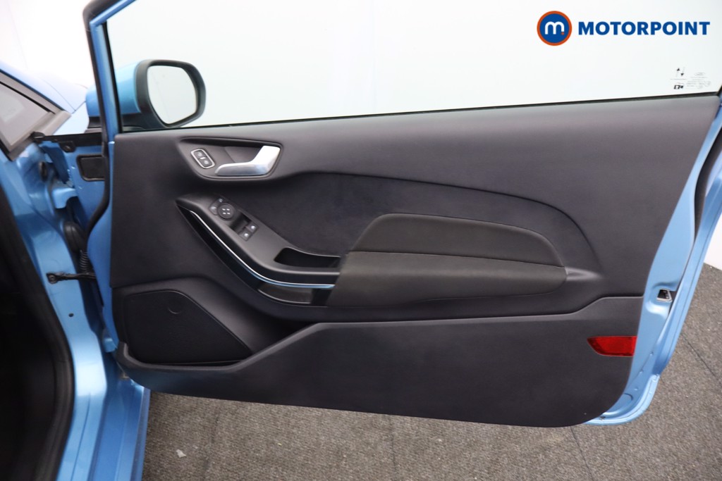 Ford Fiesta Sport Manual Petrol Panel Van - Stock Number (1636702) - 6th supplementary image
