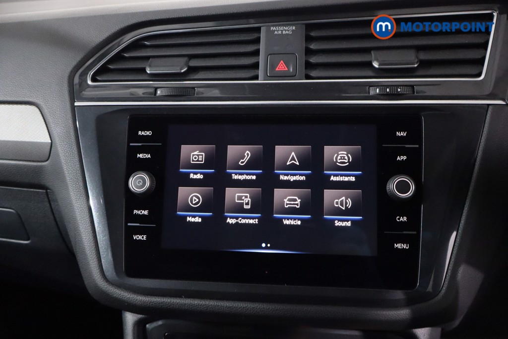 Volkswagen Tiguan Allspace Life Manual Petrol SUV - Stock Number (1637105) - 2nd supplementary image