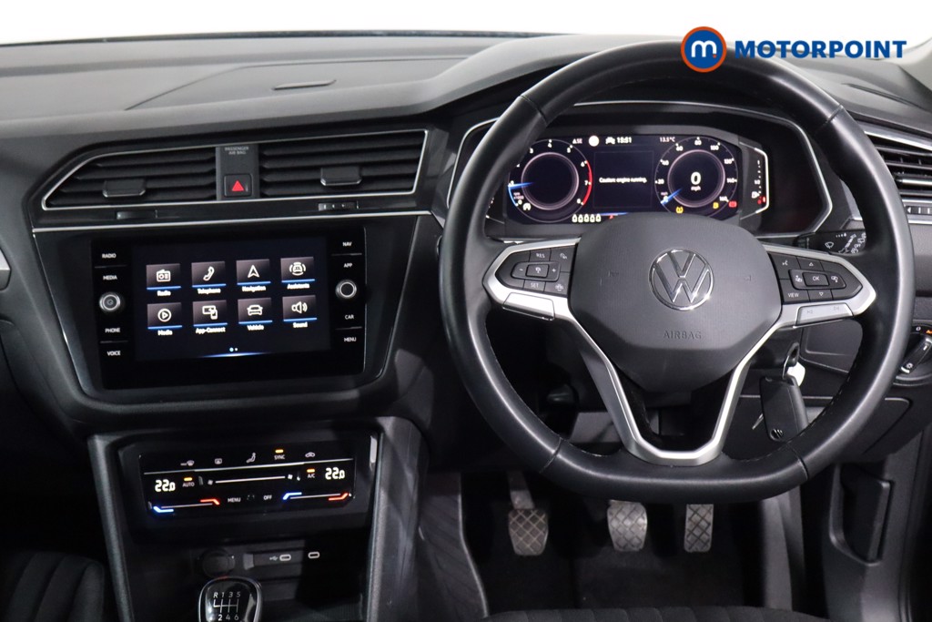 Volkswagen Tiguan Allspace Life Manual Petrol SUV - Stock Number (1637105) - 3rd supplementary image