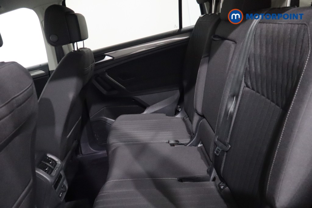 Volkswagen Tiguan Allspace Life Manual Petrol SUV - Stock Number (1637105) - 5th supplementary image