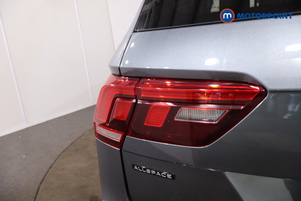 Volkswagen Tiguan Allspace Life Manual Petrol SUV - Stock Number (1637105) - 35th supplementary image