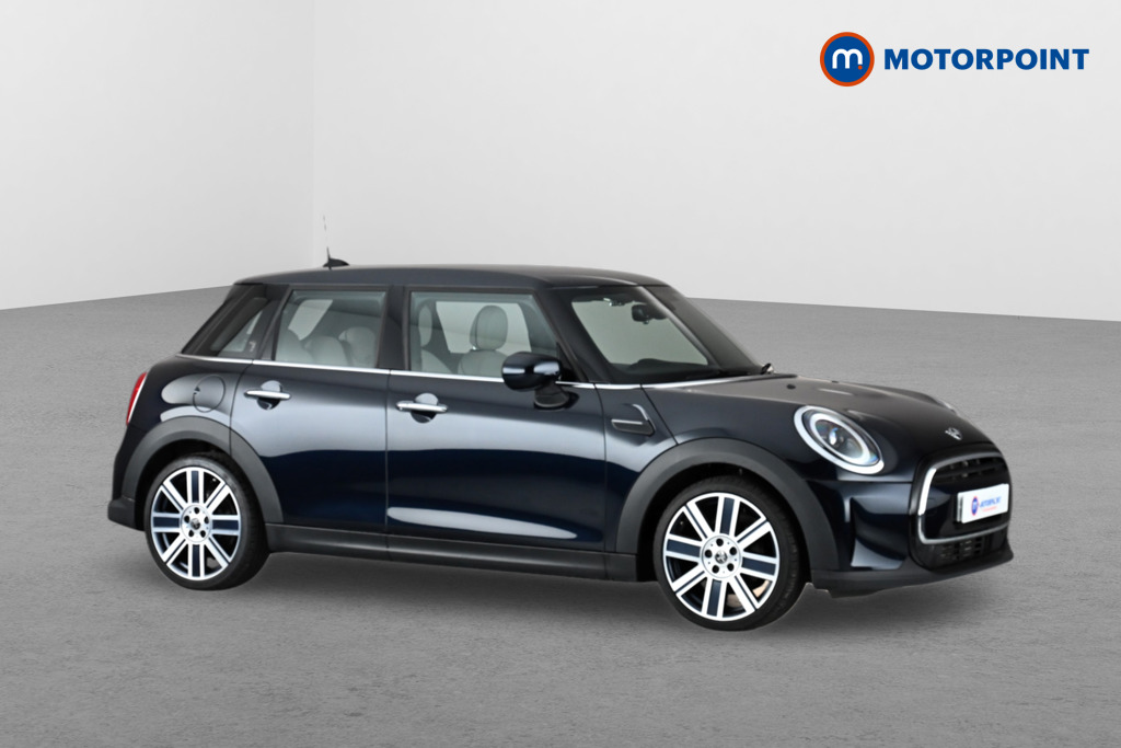 Mini Hatchback Cooper Exclusive Automatic Petrol Hatchback - Stock Number (1637159) - Drivers side front corner