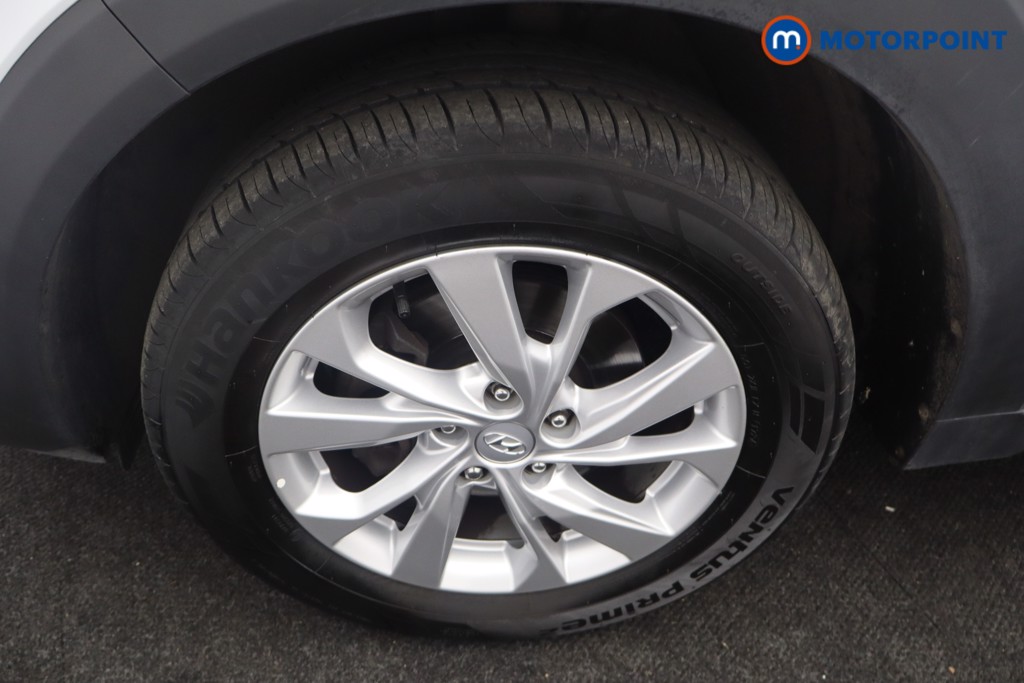 Hyundai Tucson Se Nav Manual Petrol SUV - Stock Number (1637602) - 34th supplementary image