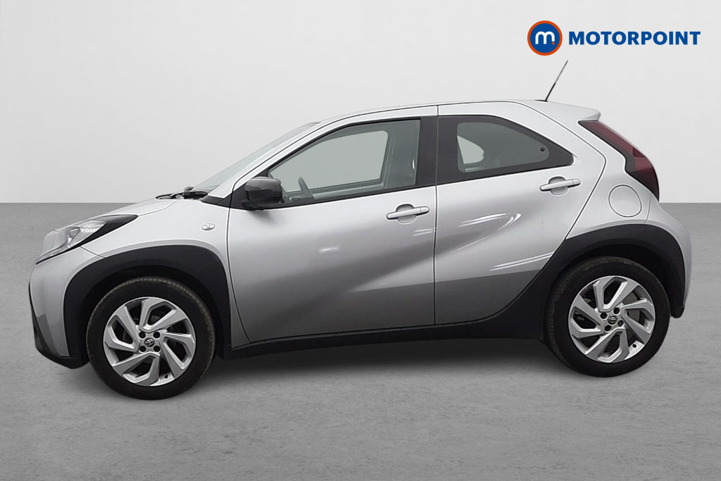 Toyota Aygo X Pure Manual Petrol Hatchback - Stock Number (1638063) - Passenger side