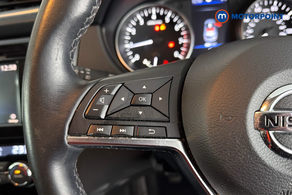 Nissan Qashqai Acenta Premium Manual Petrol SUV - Stock Number (1638180) - 3rd supplementary image