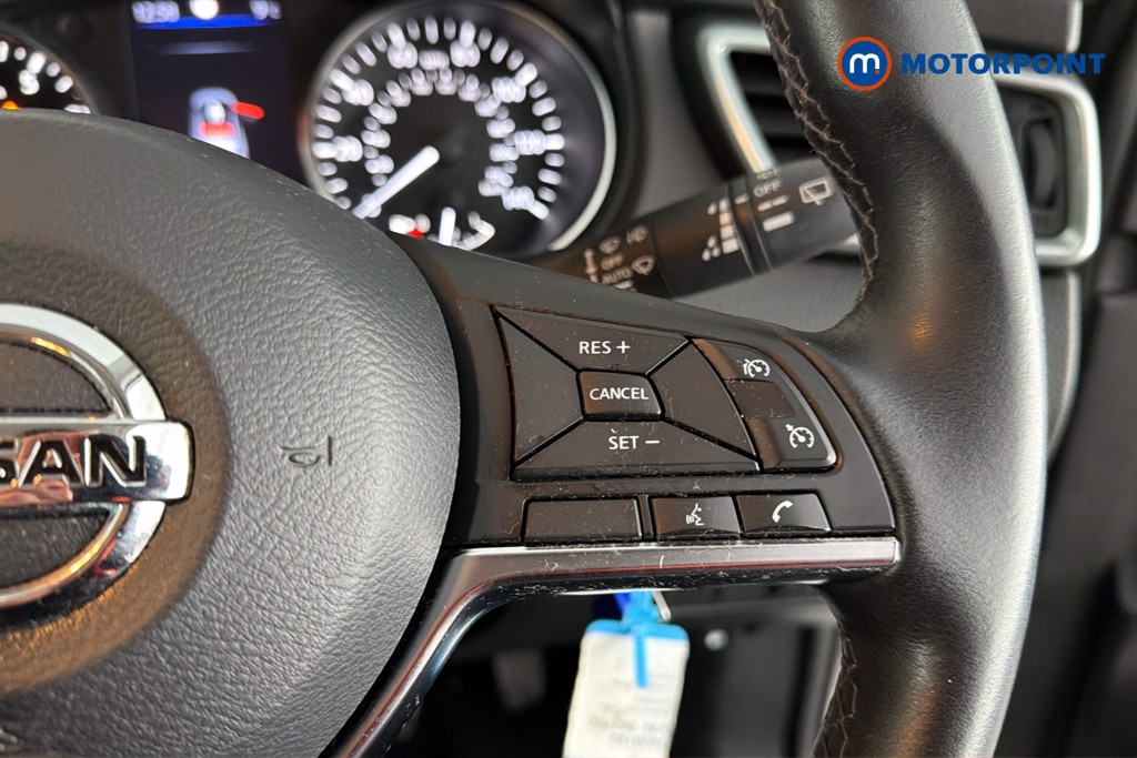 Nissan Qashqai Acenta Premium Manual Petrol SUV - Stock Number (1638180) - 4th supplementary image