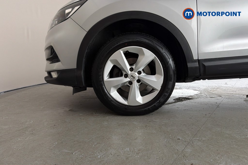 Nissan Qashqai Acenta Premium Manual Petrol SUV - Stock Number (1638180) - 47th supplementary image