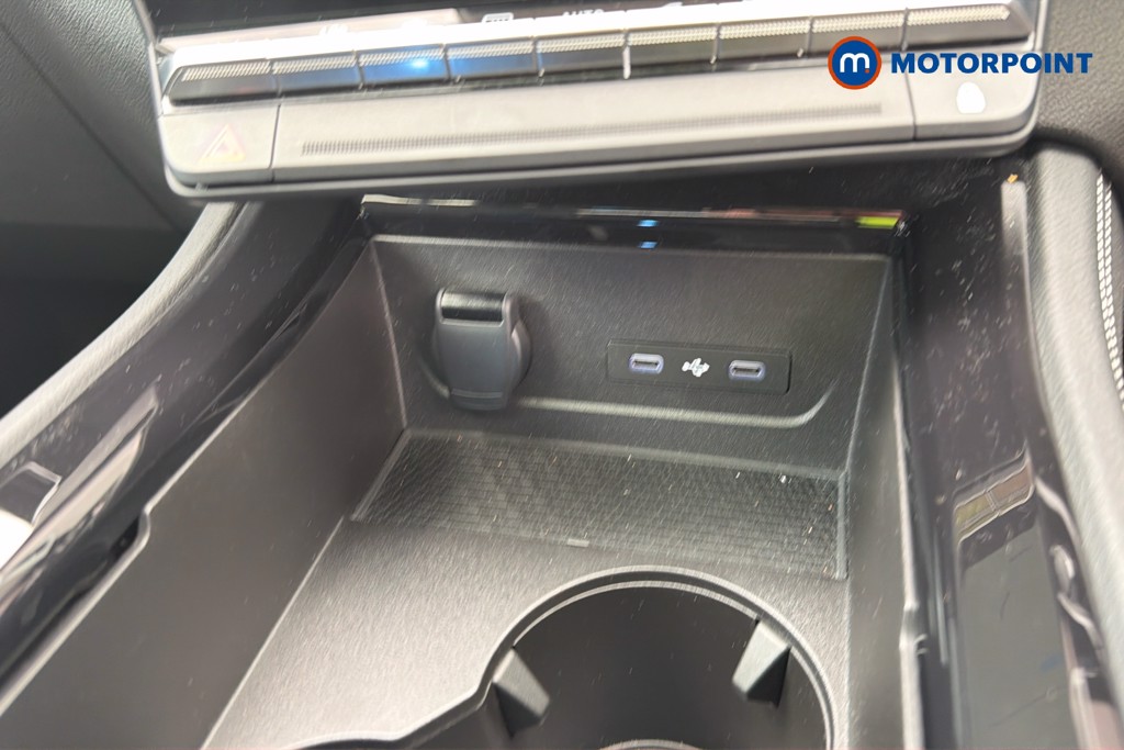 Renault Austral Iconic Esprit Alpine Automatic Petrol-Electric Hybrid SUV - Stock Number (1638546) - 17th supplementary image