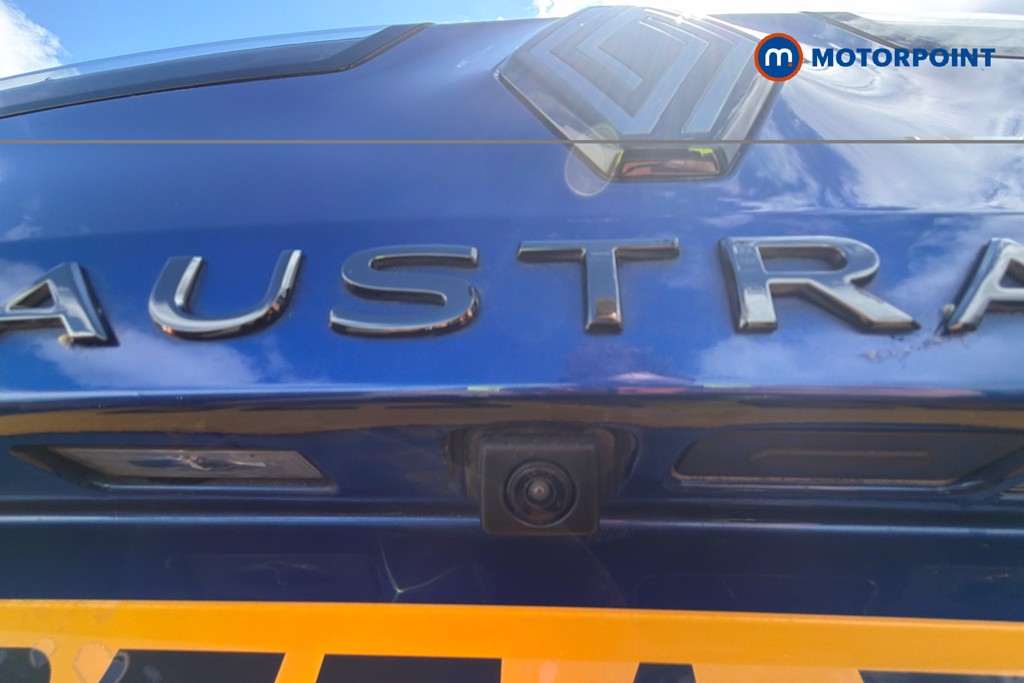 Renault Austral Iconic Esprit Alpine Automatic Petrol-Electric Hybrid SUV - Stock Number (1638546) - 36th supplementary image