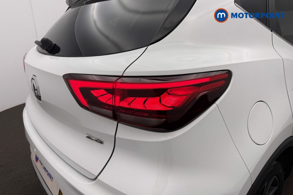 Mg Motor Uk ZS Exclusive Manual Petrol SUV - Stock Number (1638699) - 16th supplementary image