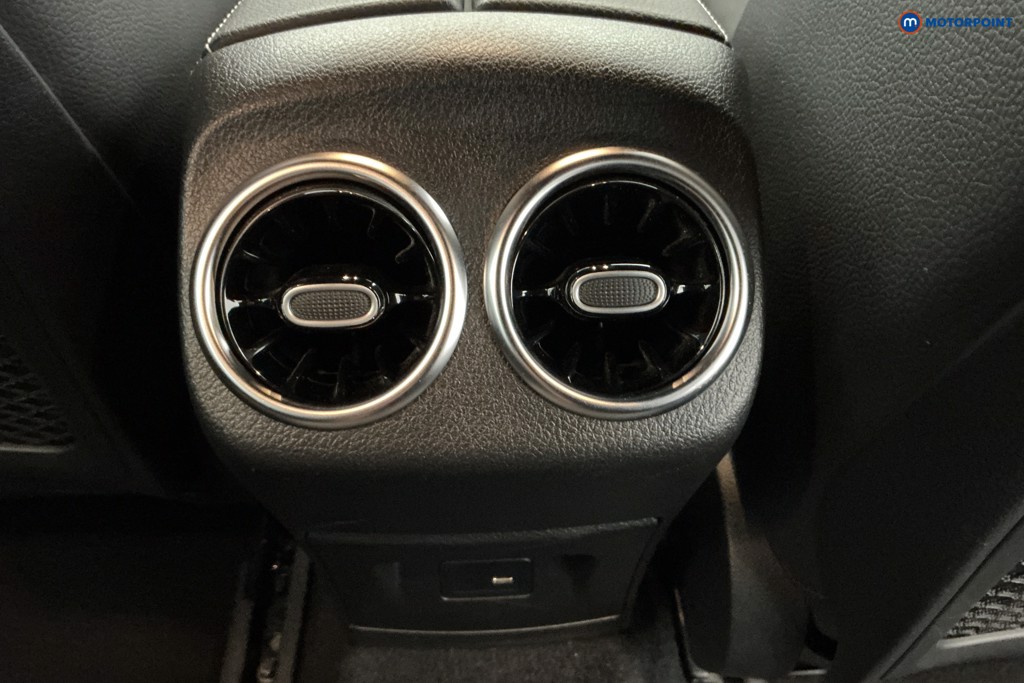 Mercedes-Benz A Class Amg Line Edition Automatic Petrol Plug-In Hybrid Hatchback - Stock Number (1638755) - 10th supplementary image