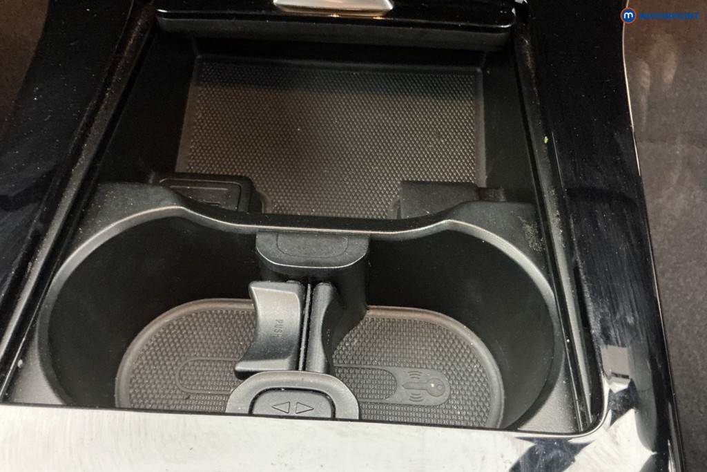 Mercedes-Benz A Class Amg Line Edition Automatic Petrol Plug-In Hybrid Hatchback - Stock Number (1638755) - 15th supplementary image
