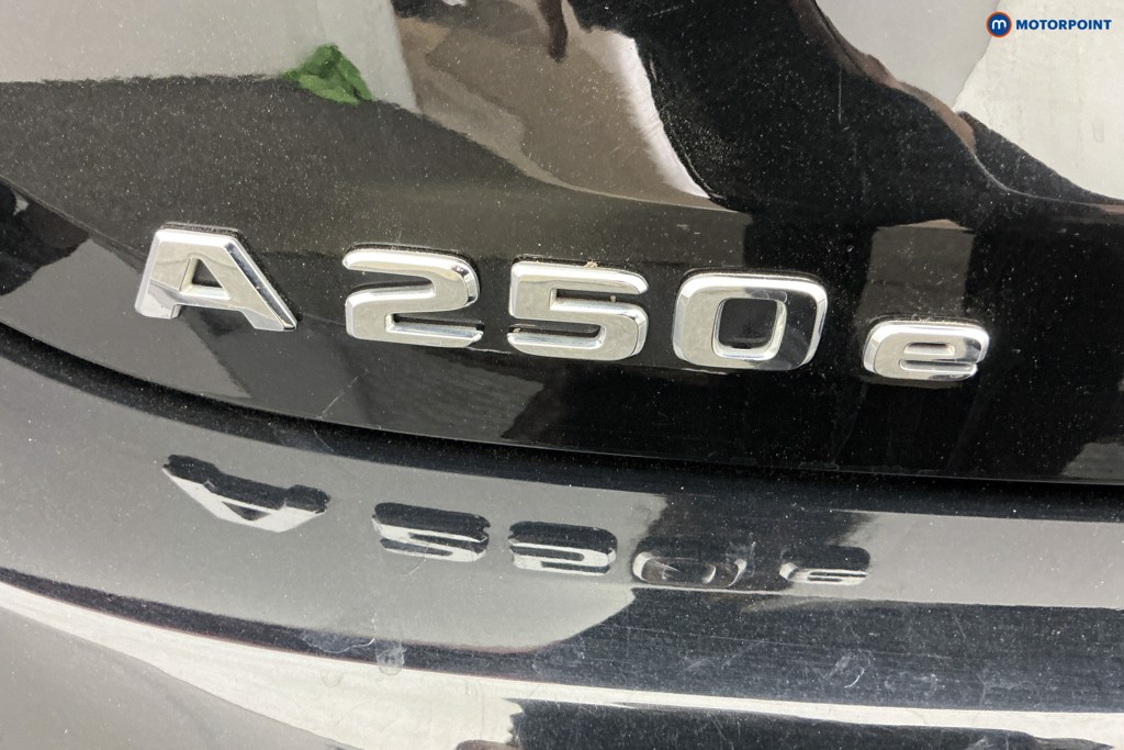 Mercedes-Benz A Class Amg Line Edition Automatic Petrol Plug-In Hybrid Hatchback - Stock Number (1638755) - 29th supplementary image