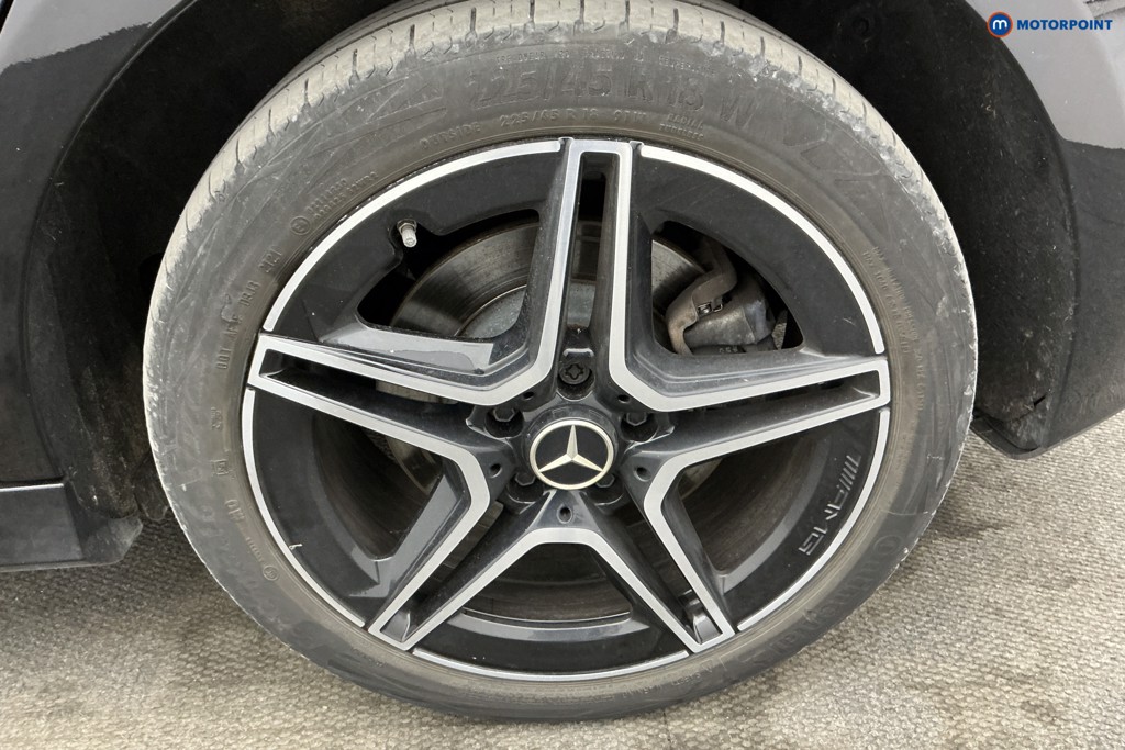 Mercedes-Benz A Class Amg Line Edition Automatic Petrol Plug-In Hybrid Hatchback - Stock Number (1638755) - 34th supplementary image