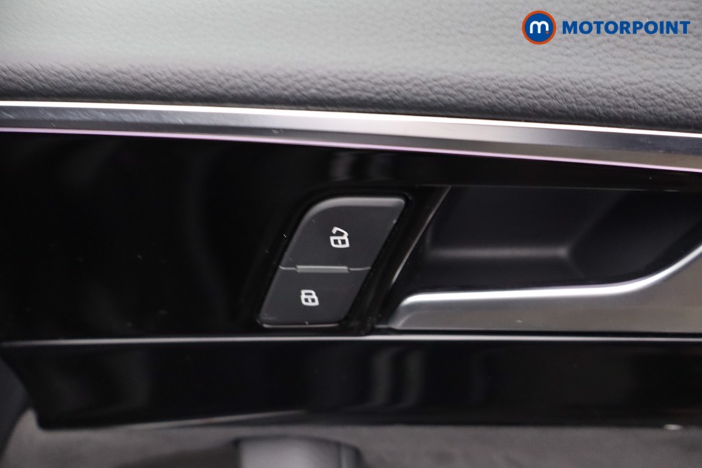 Audi A4 Black Edition Automatic Petrol Saloon - Stock Number (1639012) - 11th supplementary image