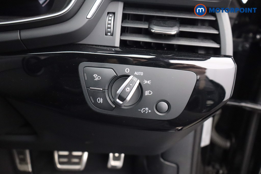 Audi A4 Black Edition Automatic Petrol Saloon - Stock Number (1639012) - 15th supplementary image