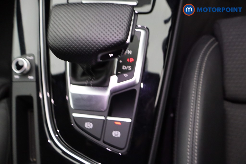 Audi A4 Black Edition Automatic Petrol Saloon - Stock Number (1639012) - 19th supplementary image