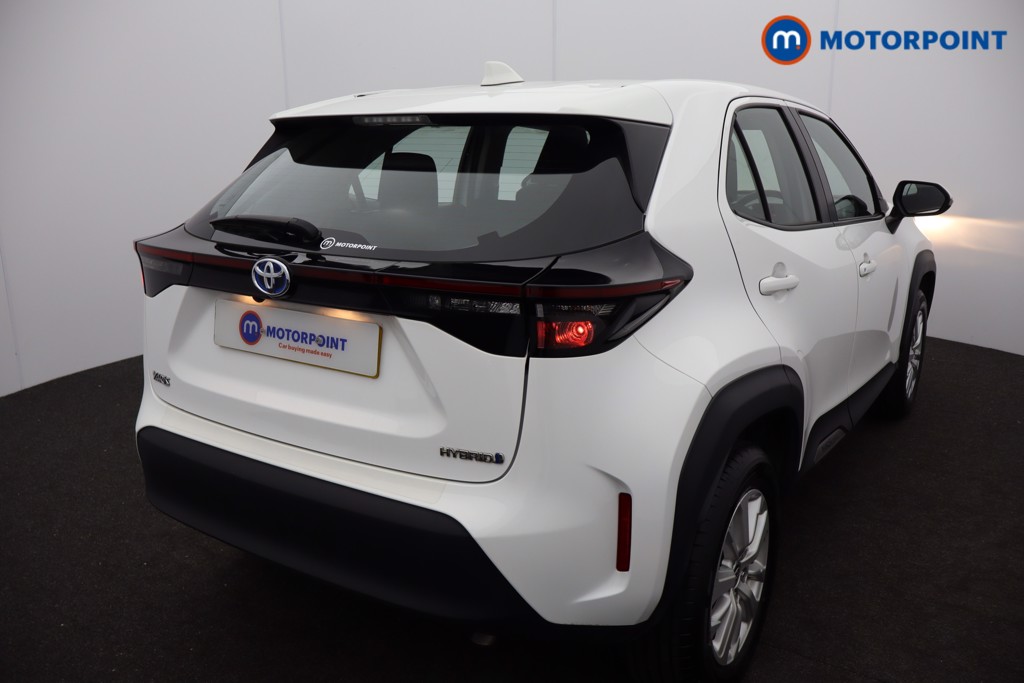 Toyota Yaris Cross Icon Automatic Petrol-Electric Hybrid Estate - Stock Number (1639400) - 2nd supplementary image