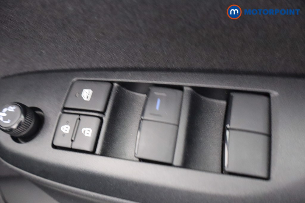 Toyota Yaris Cross Icon Automatic Petrol-Electric Hybrid Estate - Stock Number (1639400) - 11th supplementary image