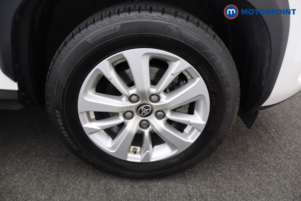 Toyota Yaris Cross Icon Automatic Petrol-Electric Hybrid Estate - Stock Number (1639400) - 21st supplementary image