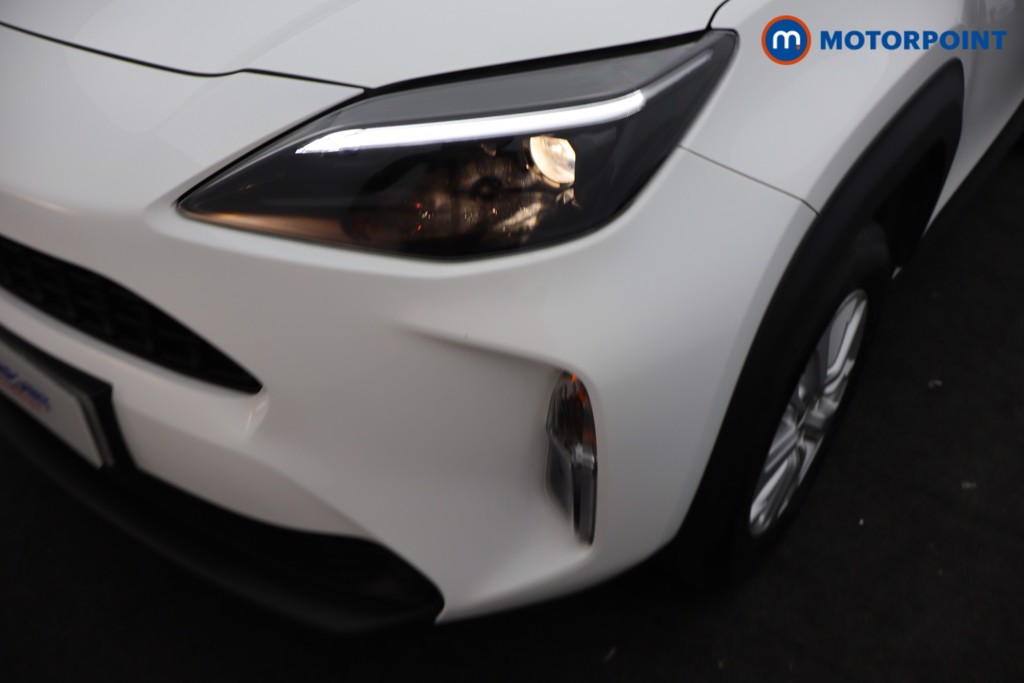 Toyota Yaris Cross Icon Automatic Petrol-Electric Hybrid Estate - Stock Number (1639400) - 24th supplementary image