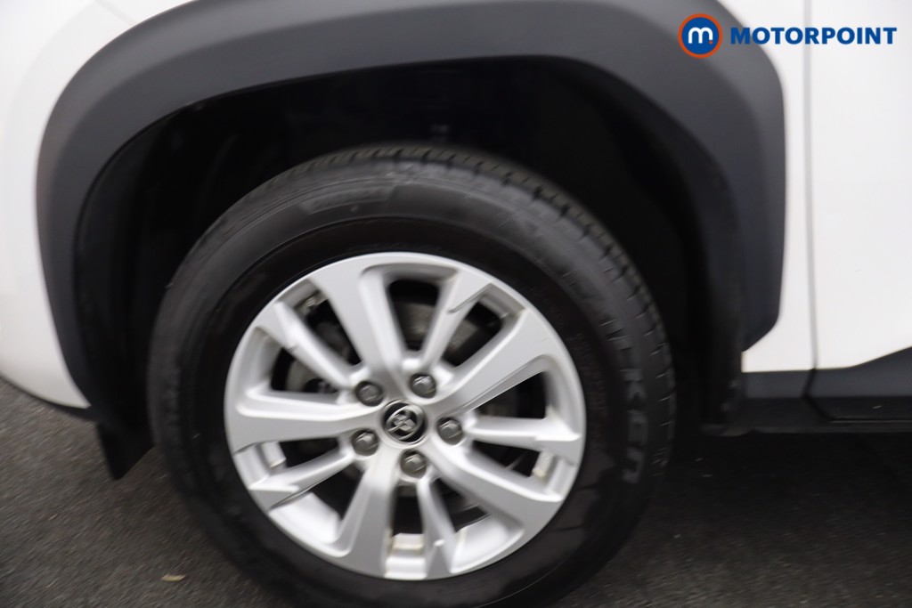 Toyota Yaris Cross Icon Automatic Petrol-Electric Hybrid Estate - Stock Number (1639400) - 25th supplementary image