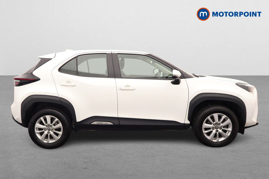 Toyota Yaris Cross Icon Automatic Petrol-Electric Hybrid Estate - Stock Number (1639400) - Drivers side