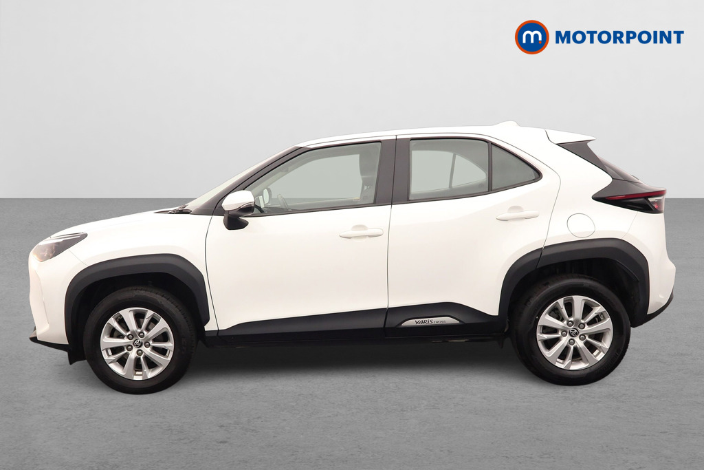 Toyota Yaris Cross Icon Automatic Petrol-Electric Hybrid Estate - Stock Number (1639400) - Passenger side