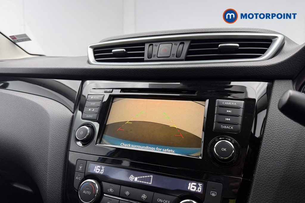 Nissan Qashqai Acenta Premium Manual Petrol SUV - Stock Number (1639515) - 11th supplementary image